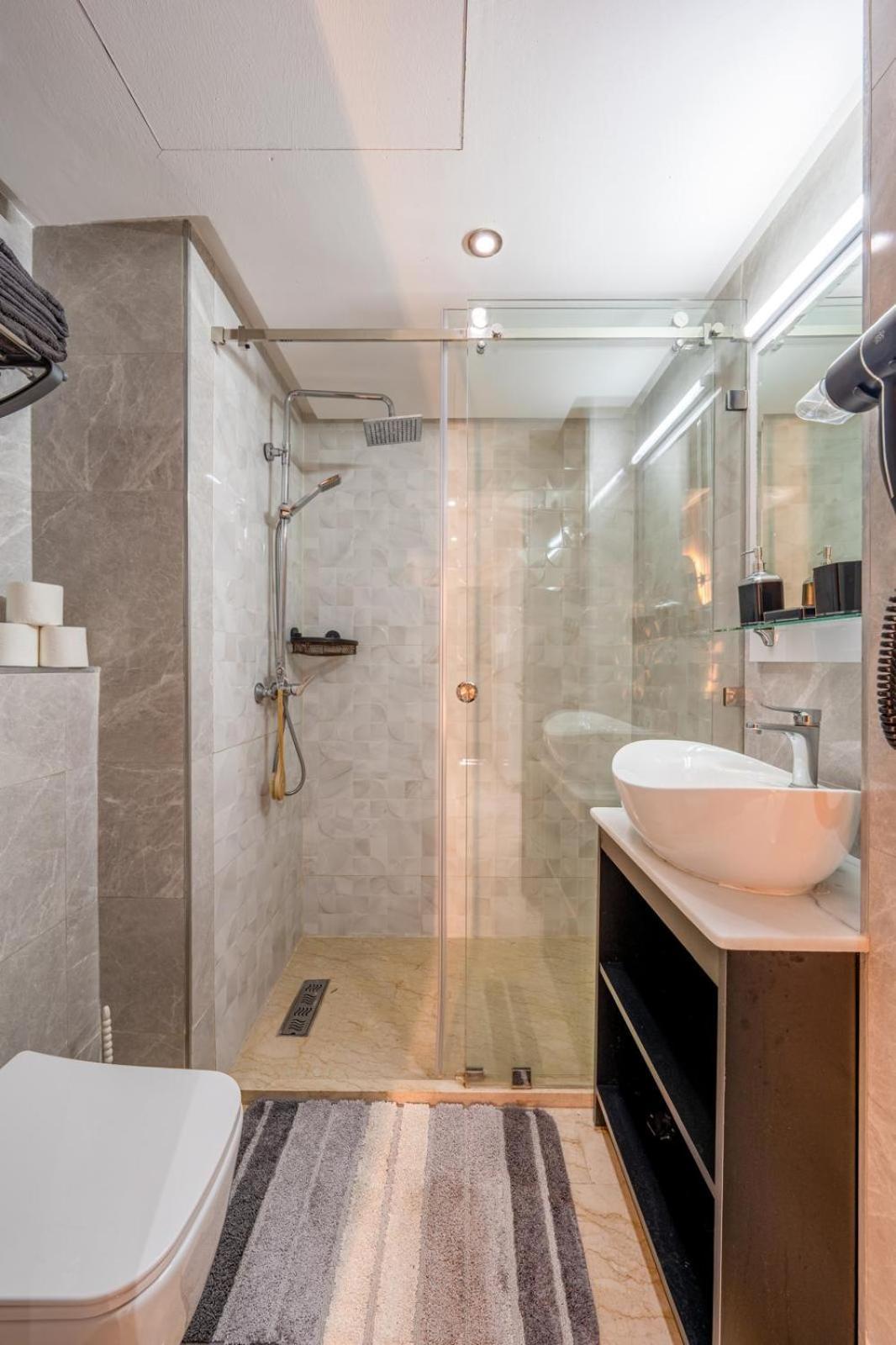 Apparemment De Prestige Gueliz Kasbel 212, 02 Chambres 马拉喀什 外观 照片